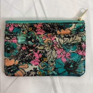 Floral change purse